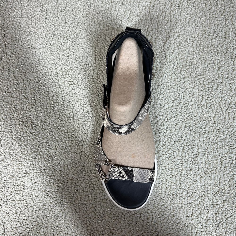 AQUATALIA by Marvin K. Snakeskin Leather Sandals (Italian) • Size 7.5 - Picture 6 of 11